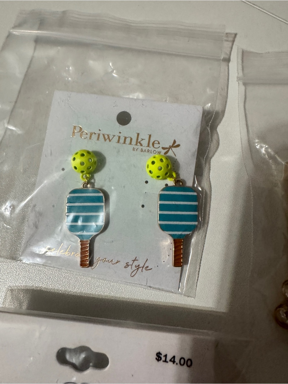 Earrings bundle - Picture 6 of 6